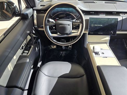 New 2026 Land Rover Range Rover SV AWD/4WD image 9