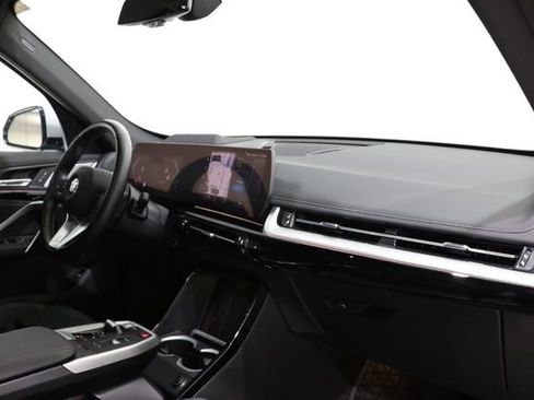 Used 2023 BMW X1 xDrive28i w/ Premium Package image 15