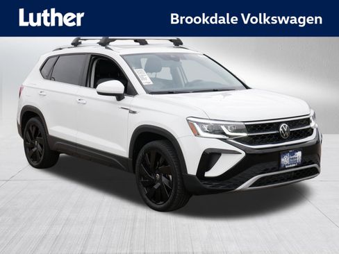 Used 2023 Volkswagen Taos SEL AWD/4WD image 1