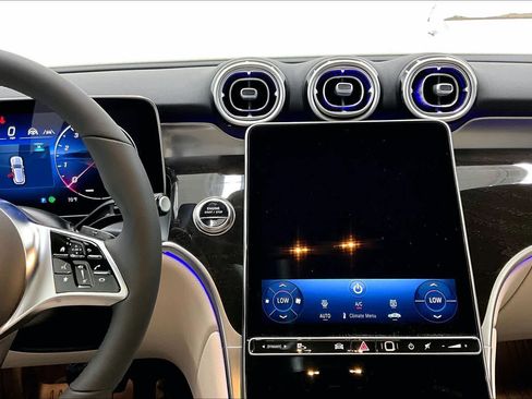 New 2026 Mercedes-Benz GLC 300 image 6