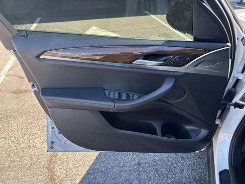 Used 2022 BMW X3 sDrive30i w/ Convenience Package image 11