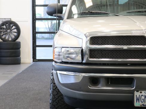 Used 1998 Dodge Ram 2500 Truck 4x4 Quad Cab image 43