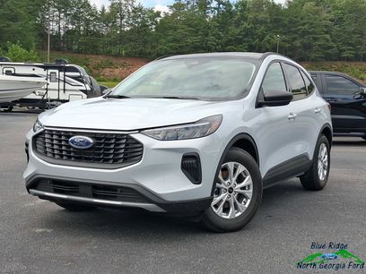 New 2025 Ford Escape Active w/ Active Premium Tech Pack