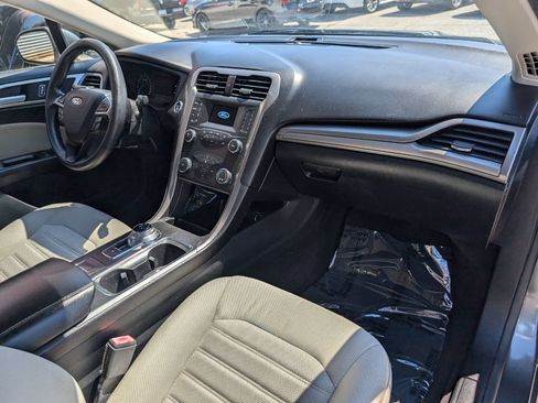Used 2020 Ford Fusion S FWD image 13