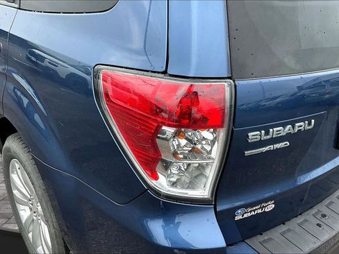 Used 2013 Subaru Forester 2.5X Limited AWD/4WD image 18