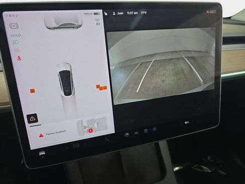 Used 2022 Tesla Model Y Long Range image 24