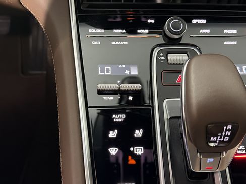 Certified 2023 Porsche Panamera Platinum Edition RWD image 21