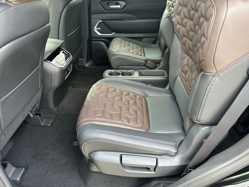 New 2026 Nissan Armada Platinum Reserve image 23