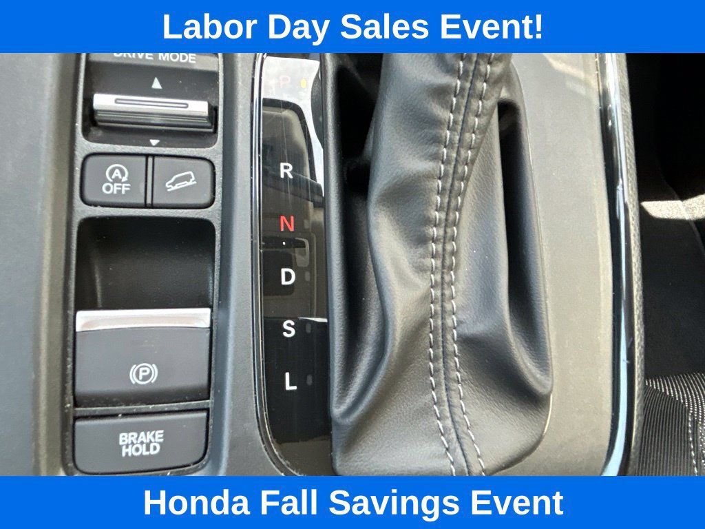 Used 2025 Honda CR-V EX image 28