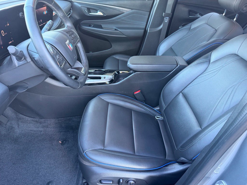 Used 2024 Buick Envista Sport Touring w/ Convenience I Package FWD image 10