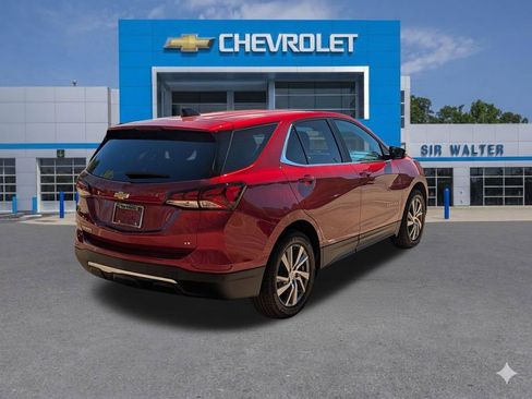 Used 2023 Chevrolet Equinox LT image 6