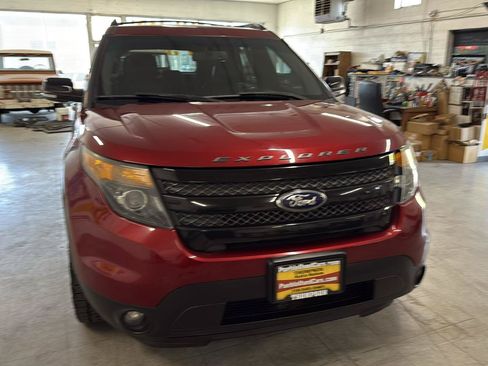 Used 2015 Ford Explorer Sport w/ Equipment Group 401A AWD/4WD image 76