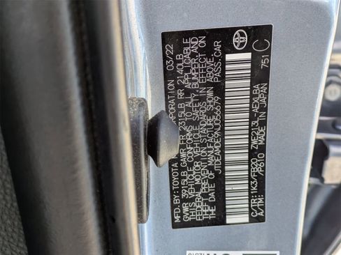 Used 2022 Toyota Corolla LE image 30