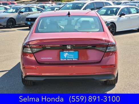 New 2025 Honda Accord SE image 5