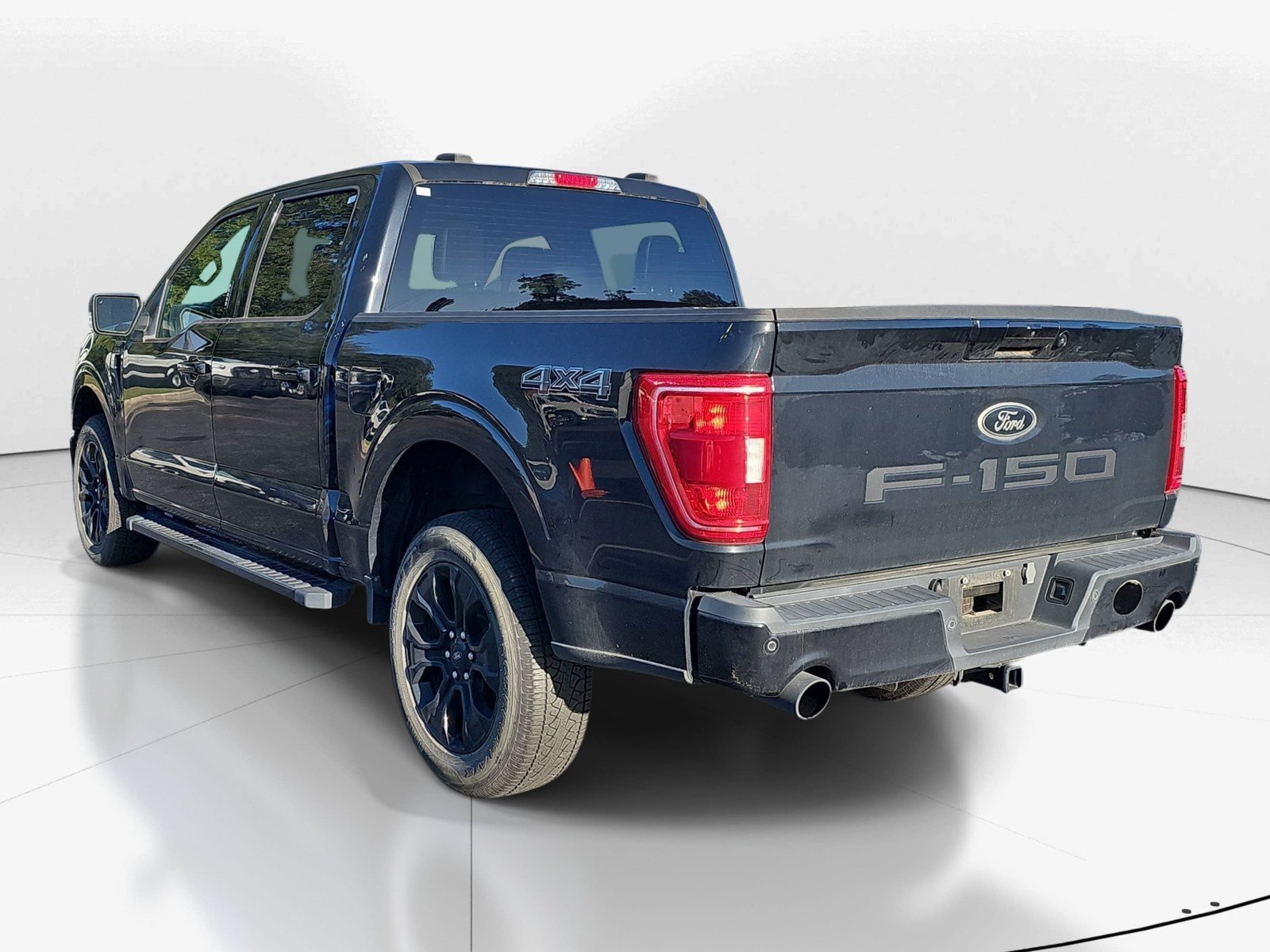 Used 2023 Ford F150 XLT w/ Equipment Group 302A High AWD/4WD image 5