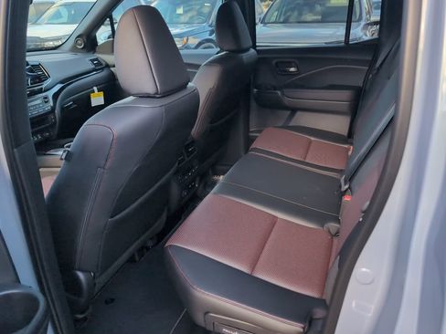 New 2026 Honda Ridgeline Black Edition image 15