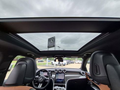 Certified 2026 Mercedes-Benz GLC 300 4MATIC image 19