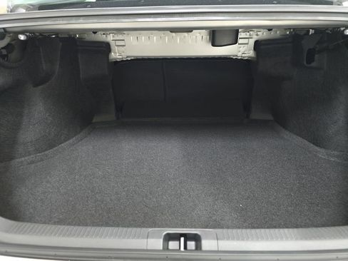 Used 2025 Toyota Camry XLE image 28