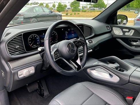 Used 2025 Mercedes-Benz GLE 350 4MATIC image 17