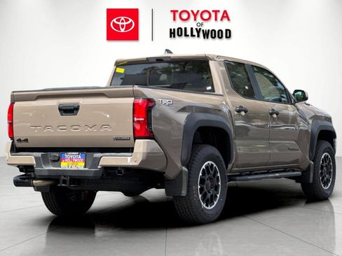 New 2026 Toyota Tacoma TRD Off-Road AWD/4WD image 4
