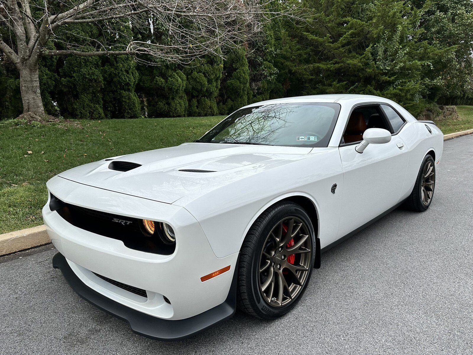 Used 2015 Dodge Challenger SRT Hellcat RWD image 46