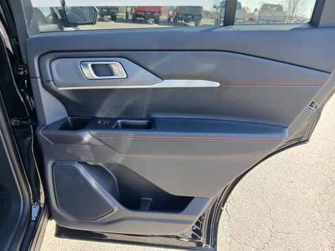 New 2026 Ford Explorer ST-Line AWD/4WD image 35