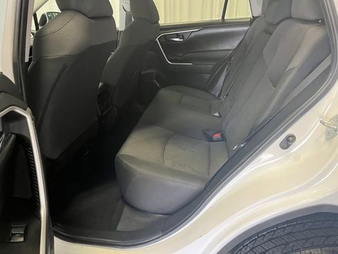 Used 2024 Toyota RAV4 XLE FWD image 25