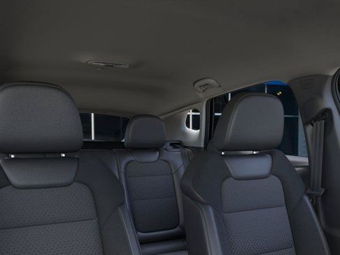 New 2026 Chevrolet Trax LT w/ Driver Confidence Package FWD image 24