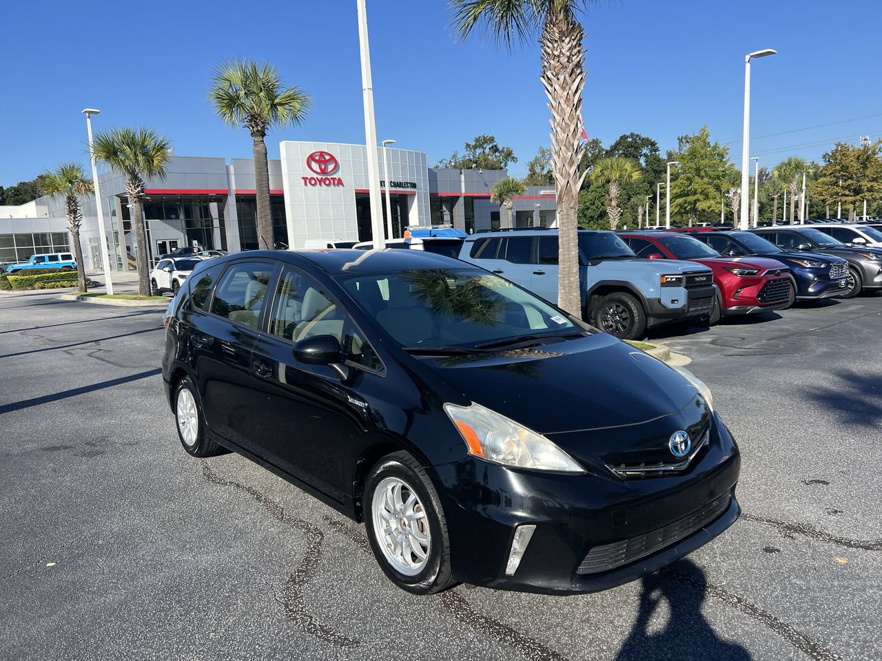 Used 2012 Toyota Prius V Two FWD image 2