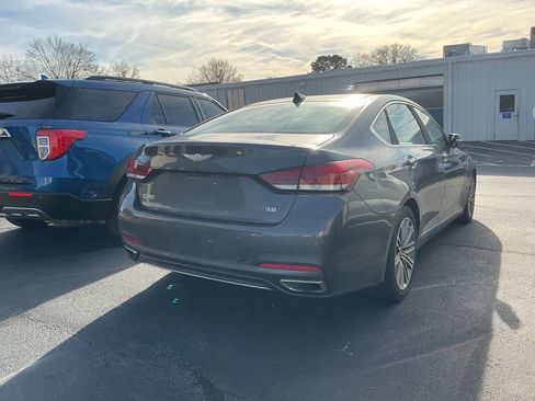 Used 2018 Genesis G80 3.8 w/ Option Group 02 image 4