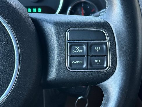 Used 2013 Jeep Wrangler Unlimited Rubicon w/ Max Tow Pkg image 16