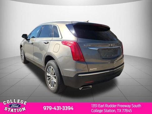 Used 2018 Cadillac XT5 Luxury w/ Driver Awareness Package image 4
