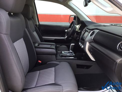 Used 2016 Toyota Tundra SR5 w/ TRD Off Road Package image 47