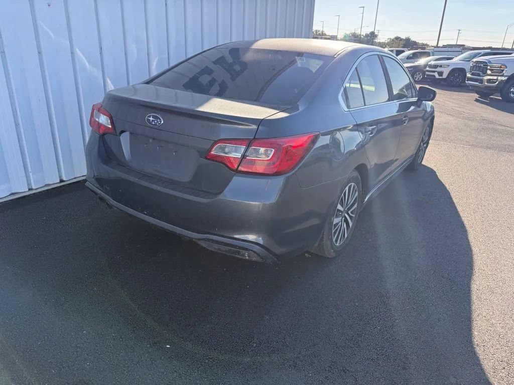 Used 2018 Subaru Legacy 2.5i AWD/4WD image 8