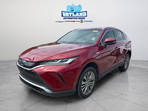 Used 2021 Toyota Venza XLE w/ Softex Package AWD/4WD image 1