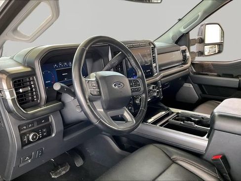 Used 2024 Ford F250 Lariat AWD/4WD image 12