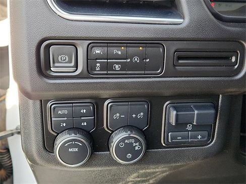 Certified 2023 Chevrolet Tahoe RST w/ Sport Performance Package image 17