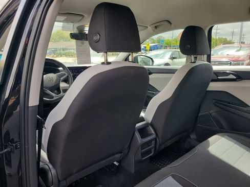 Used 2025 Volkswagen Taos S image 13