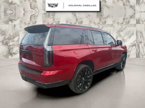 Used 2026 Cadillac Escalade Platinum Sport w/ LPO, ONYX Package AWD/4WD image 9