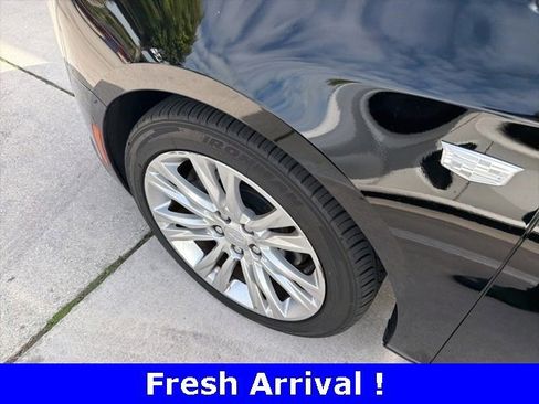 Used 2018 Cadillac XTS Luxury image 3