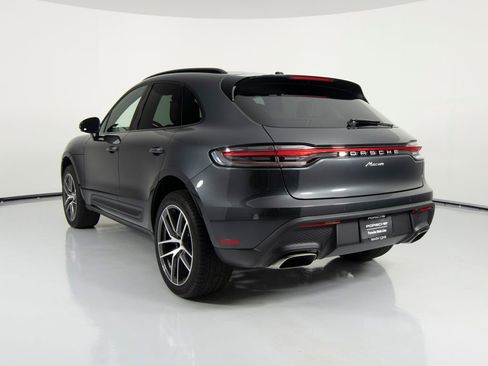 Certified 2026 Porsche Macan AWD/4WD image 8