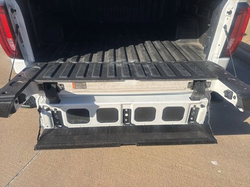 Used 2024 GMC Sierra 1500 Denali image 38