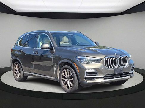 Used 2021 BMW X5 xDrive40i w/ Premium Package AWD/4WD image 2