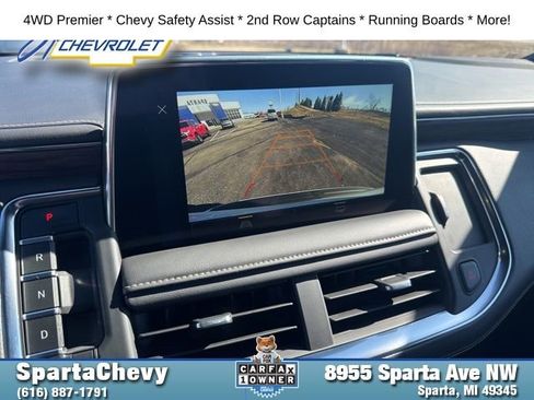 Used 2023 Chevrolet Suburban Premier AWD/4WD image 18