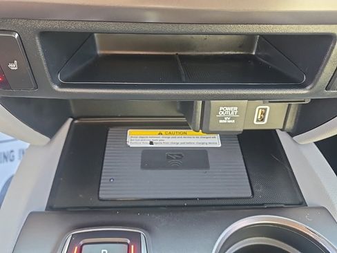 Used 2022 Honda Pilot Special Edition image 23