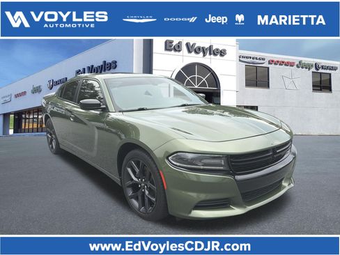 Used 2021 Dodge Charger SXT w/ Plus Group RWD image 1