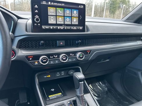 Used 2025 Honda CR-V Sport-L image 11