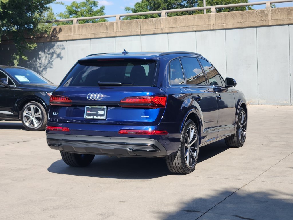 Certified 2023 Audi Q7 3.0T Prestige w/ Premium Plus Package AWD/4WD image 11