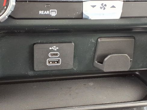 Used 2025 Ford F150 XLT w/ Equipment Group 301A Standard AWD/4WD image 19