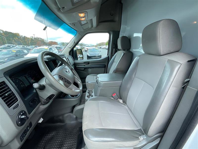 Used 2021 Nissan NV 2500 SV RWD image 9